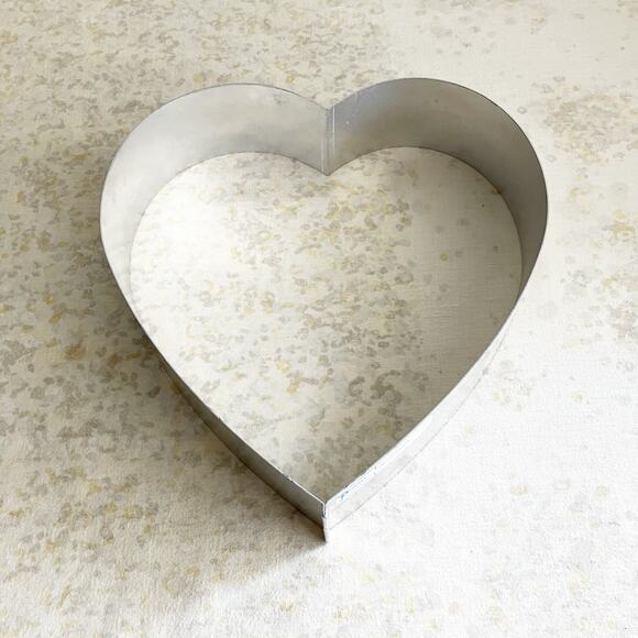 Vintage Parrish's Magic Line 12" x 3" Heart Shape Cake Mold Ring Cutter Parrish - Picture 6 of 10